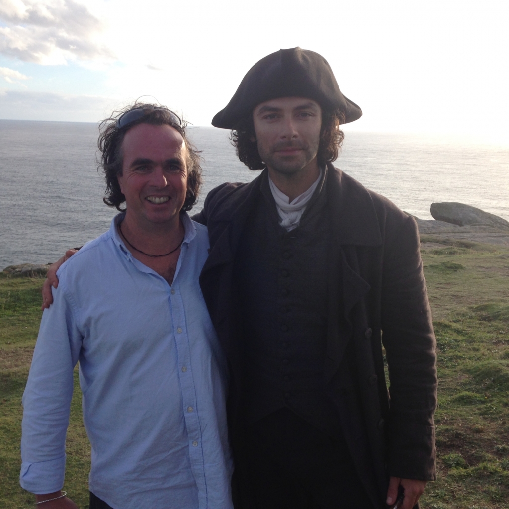 03-poldarks-aidan-turner-and-barry-pengelly-poldark-filming-cornwall